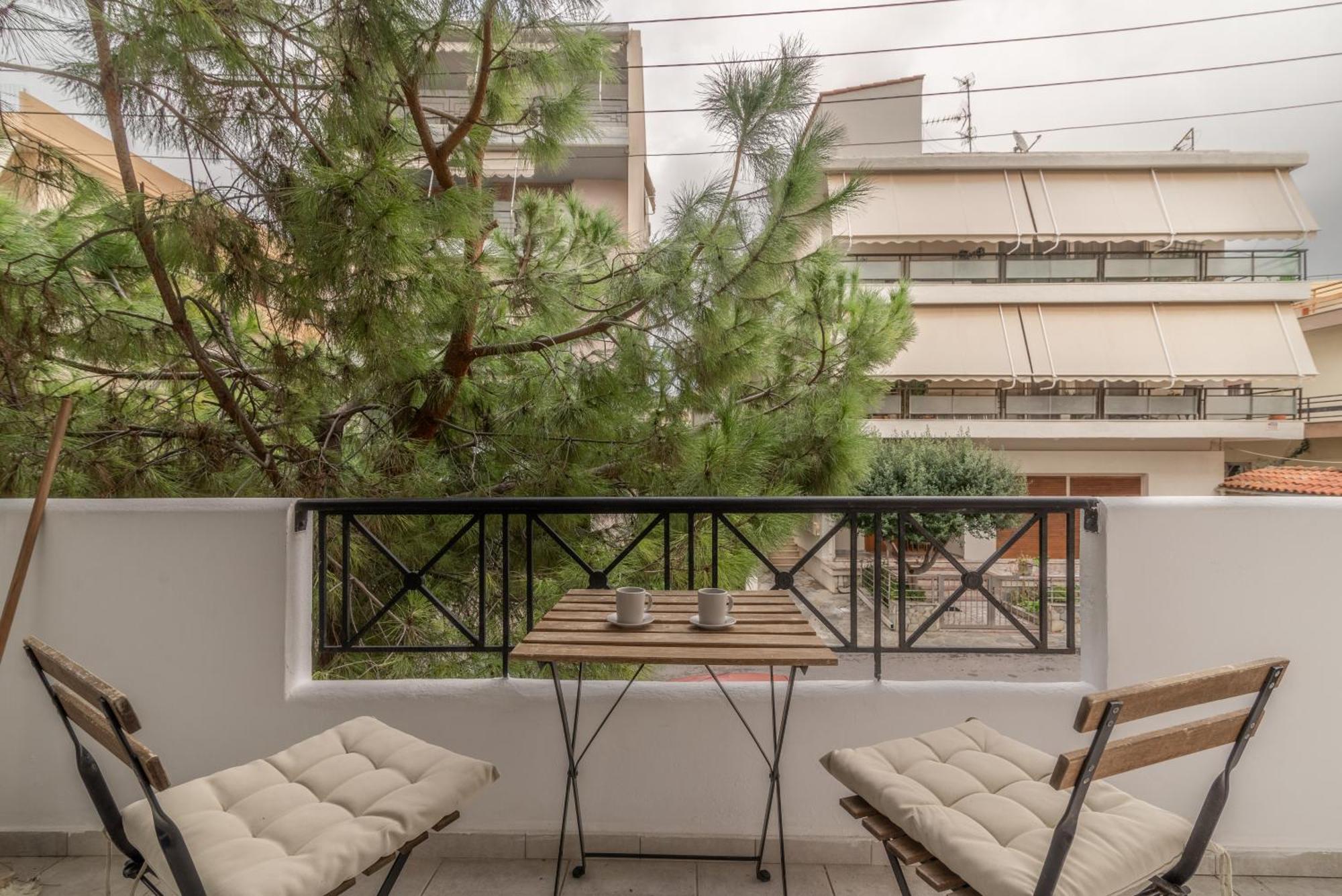 Misty Grey Apartment Near City Centre Heraklion  Exterior photo